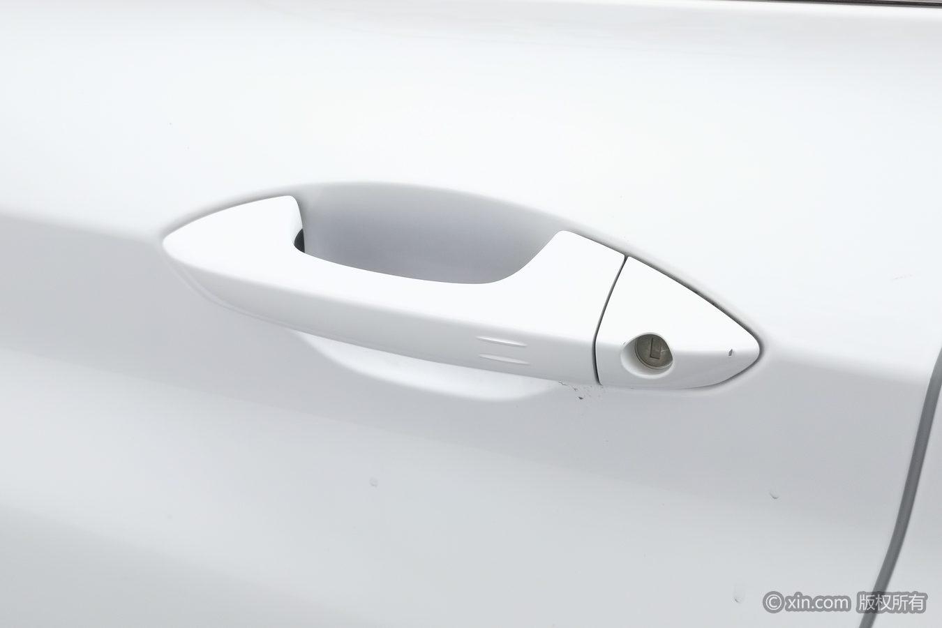 Geely Binyue 2021 240T DCT