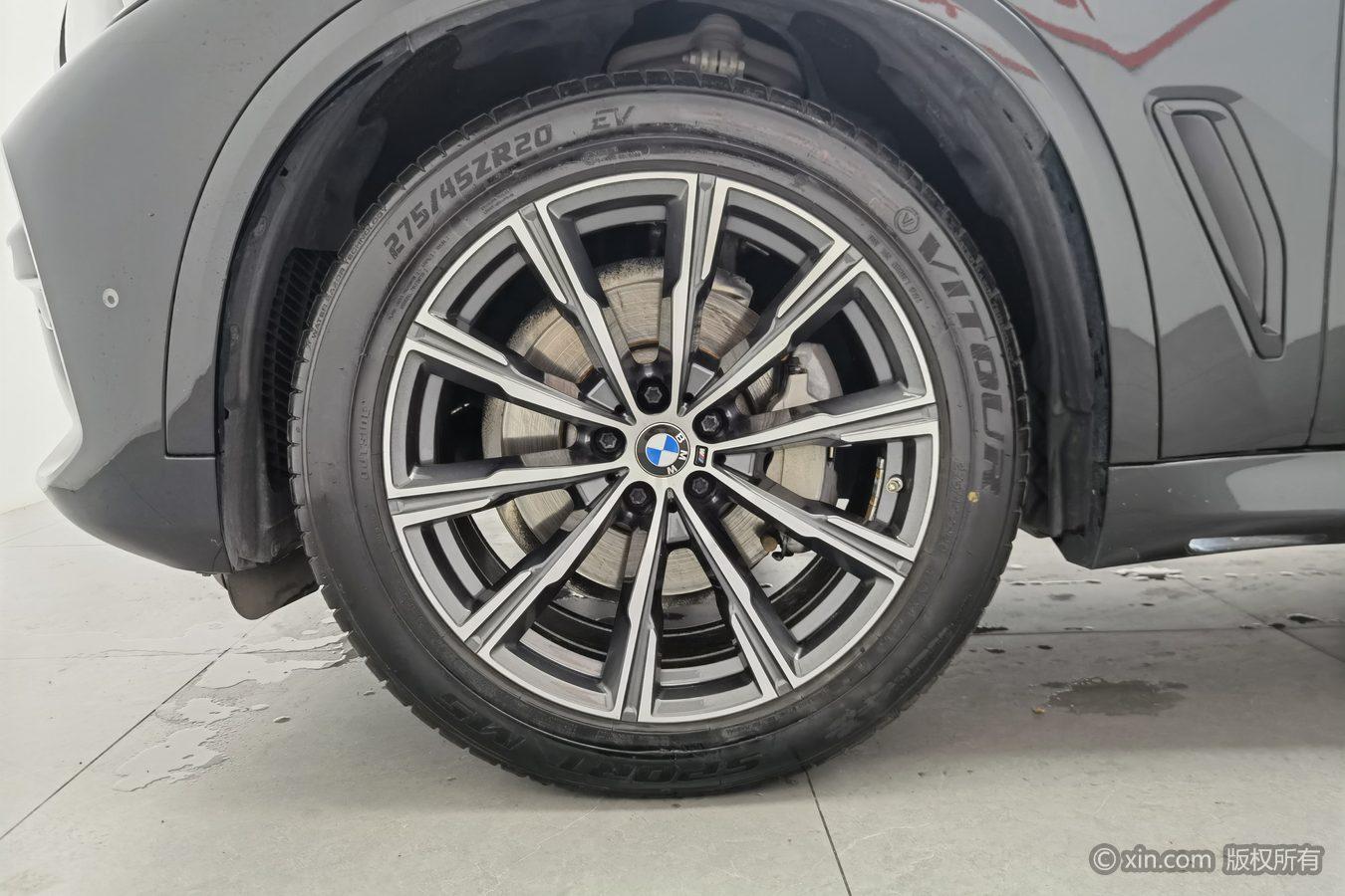 BMW X5 2021 xDrive30i M Sport
