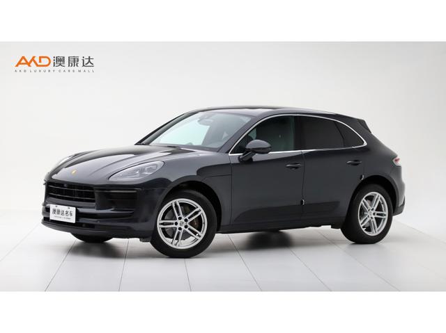 Porsche Macan 2023 года выпуска