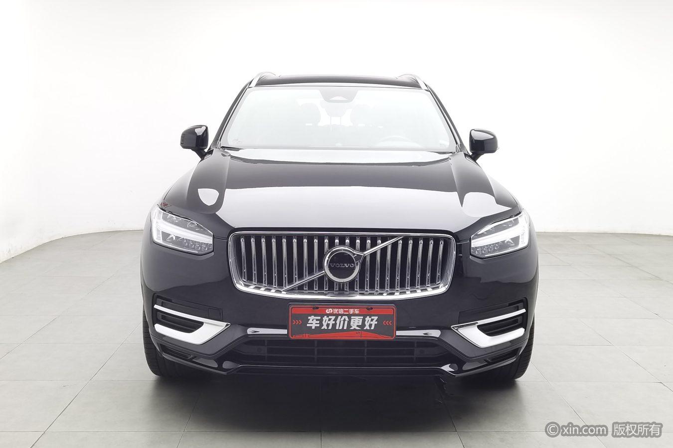 Volvo XC90 2023 B6 Luxury 7 мест