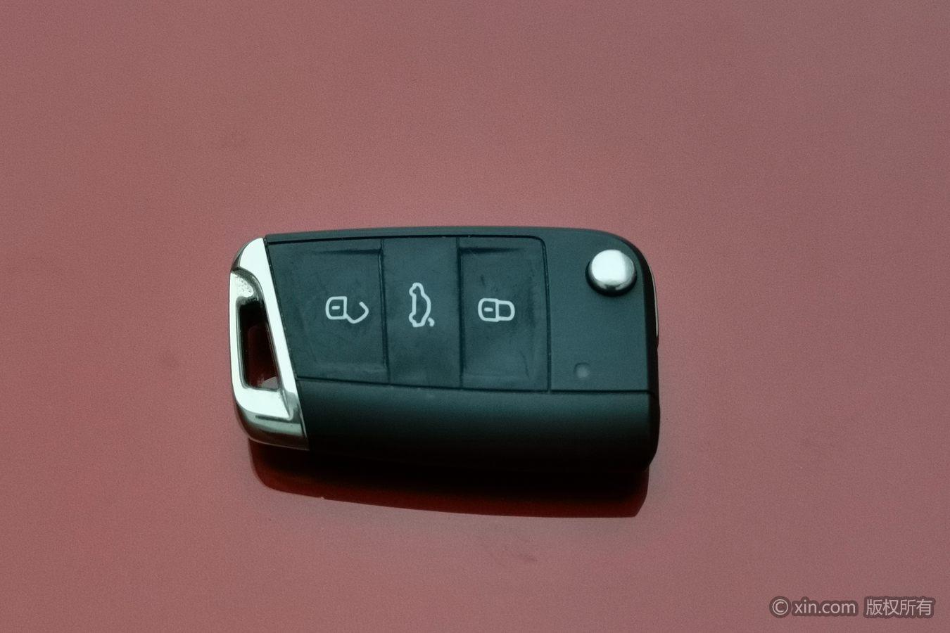 Volkswagen Tanyue X 2022 Красный из Китая, фото 3