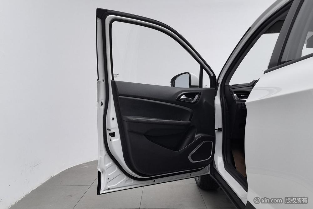 Brilliance V3, фото 21