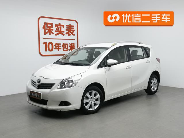Toyota Verso 2014 года выпуска
