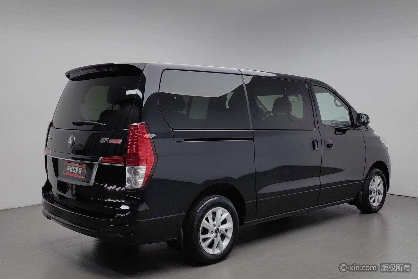 Forthing Lingzhi Plus PLUS 2021 2.0L MT Luxury 7 мест