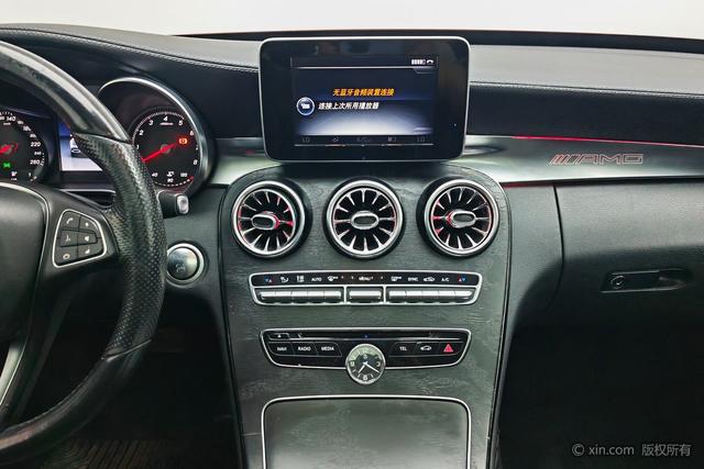 Mercedes-Benz C-Class 2015 C 200 L 4 MATIC — фото 14