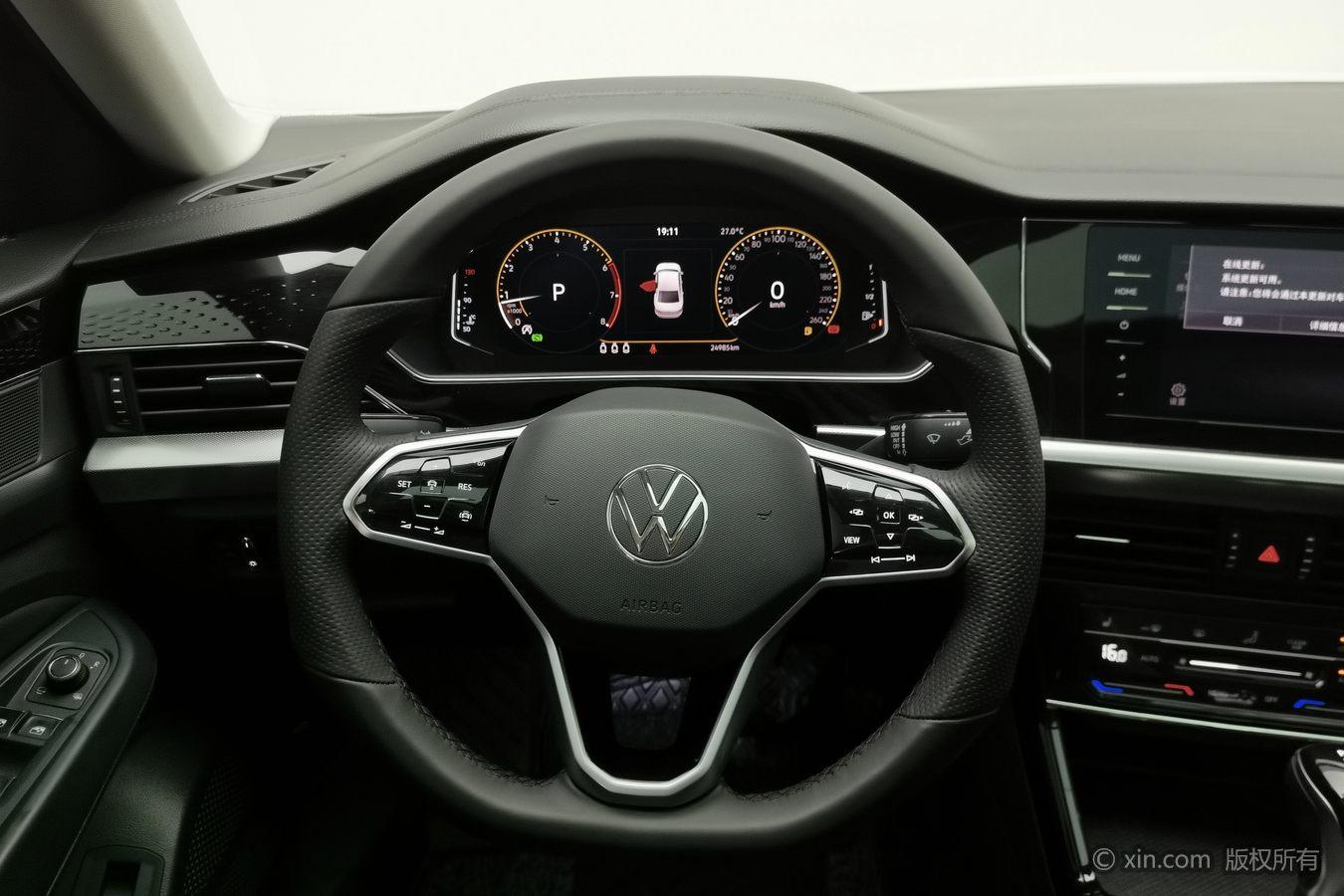 Volkswagen Passat 2022 Черный из Китая, фото 3