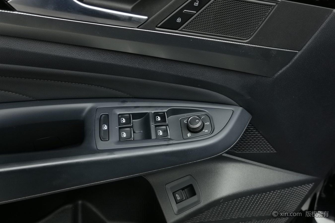 Volkswagen Passat 2022 Черный из Китая, фото 5
