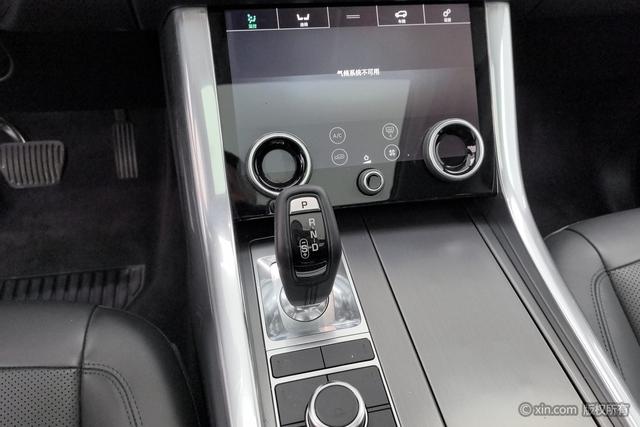 Land Rover Range Rover Sport 2021 3.0 L 6 SE — фото 16