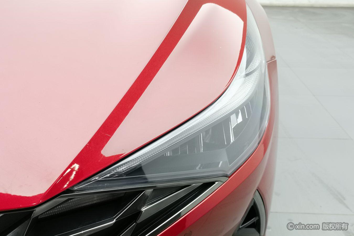 Hyundai Elantra 2021 1.5L CVT LUX Luxury