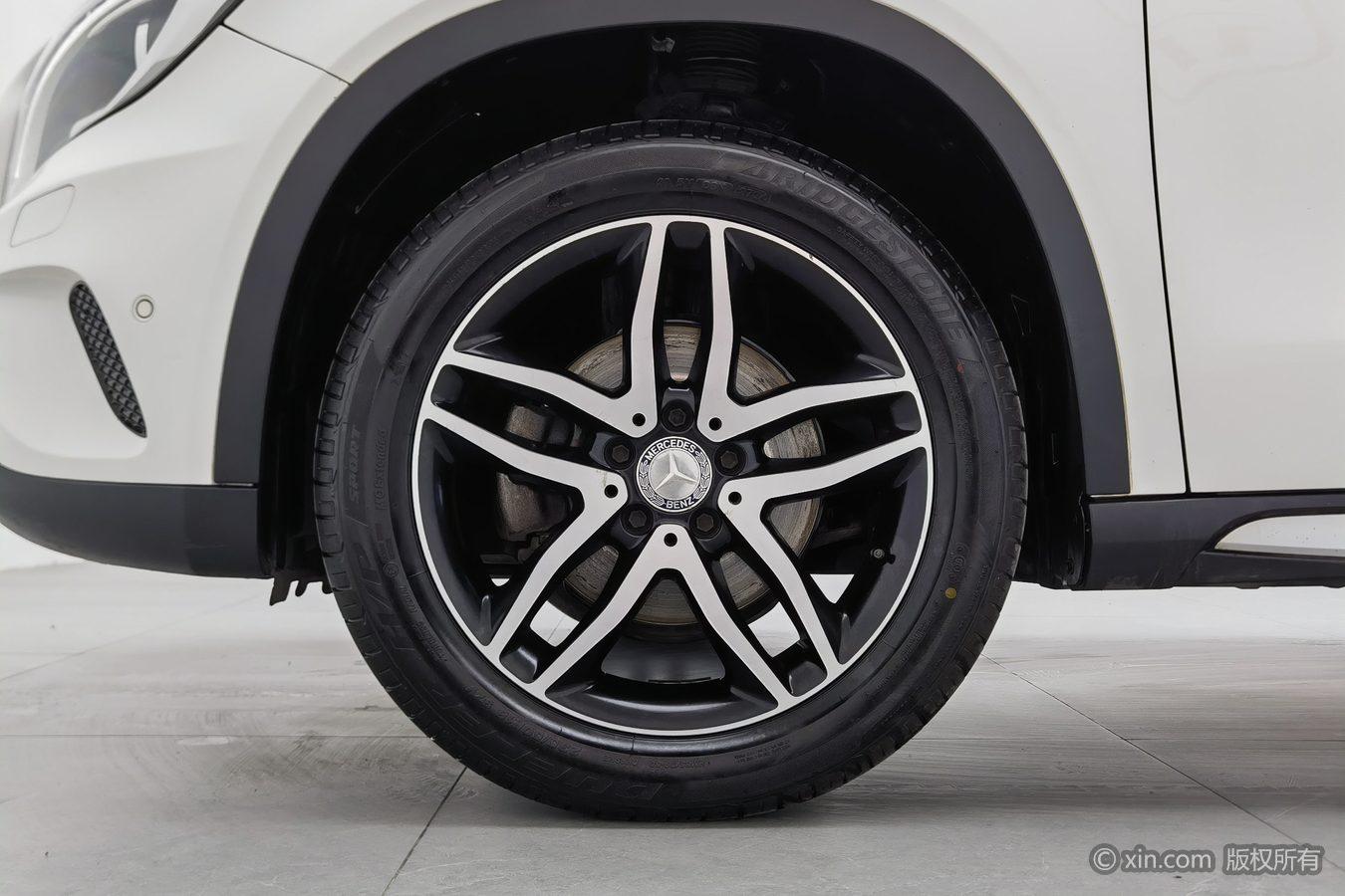 Mercedes-Benz GLA 2016 GLA 200 Fashion