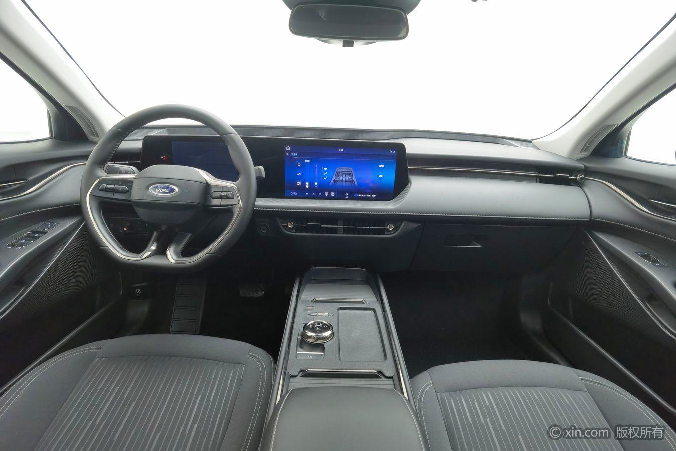 Ford Mondeo 2022 Белый из Китая, фото 3