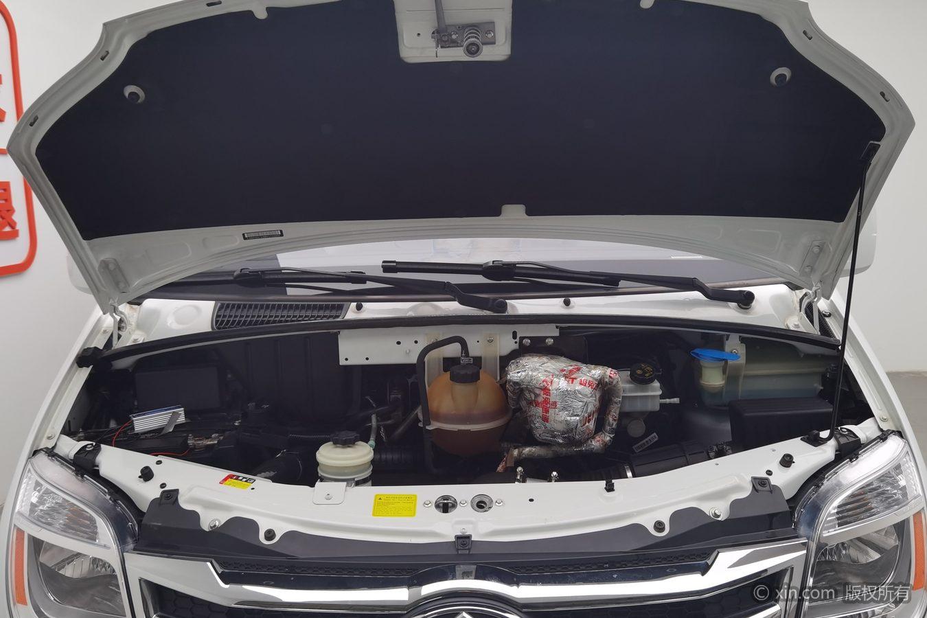 Maxus V80 2021 PLUS 2.0T AMT 5/6 мест