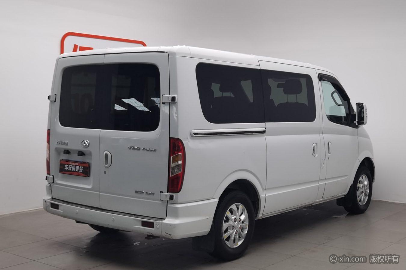 Maxus V80 2021 PLUS 2.0T AMT 5/6 мест