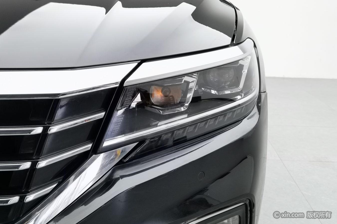 Volkswagen Passat 2019 330TSI Elite VI