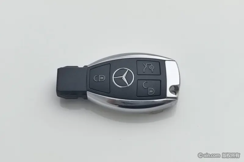 Mercedes-Benz CLA — фото 7