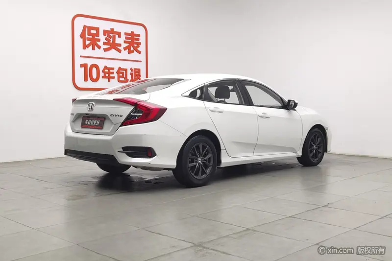Honda Civic — фото 4