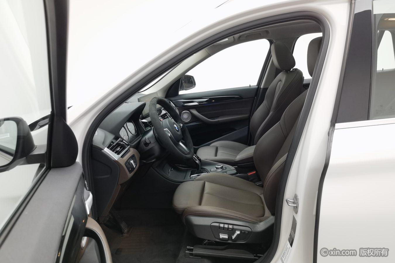 BMW X1 2020 Белый из Китая, фото 5