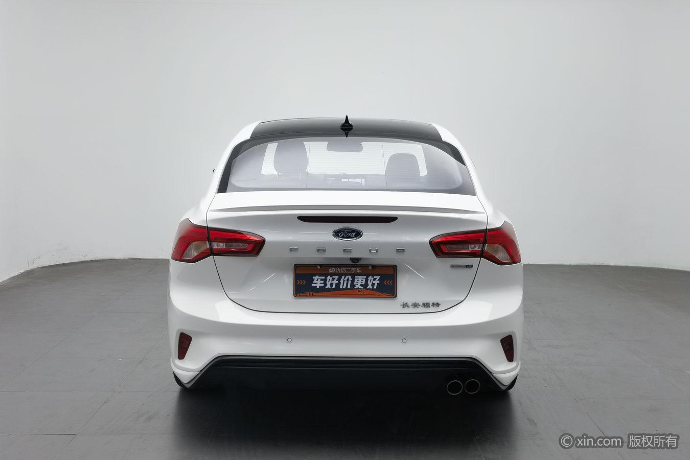 Ford Focus 2021 EcoBoost 180 AT ST Line