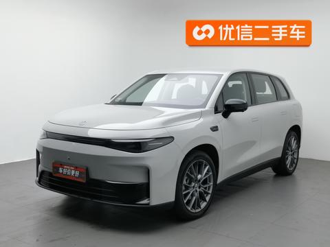 Leapmotor C10