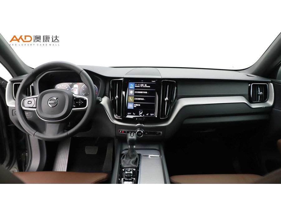 Volvo XC60 2021 T5 Luxury