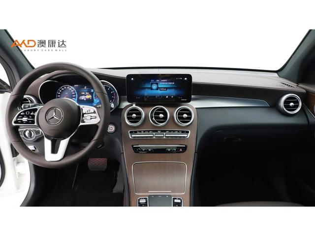 Mercedes-Benz GLC 2021 GLC 300 L 4 MATIC — фото 6