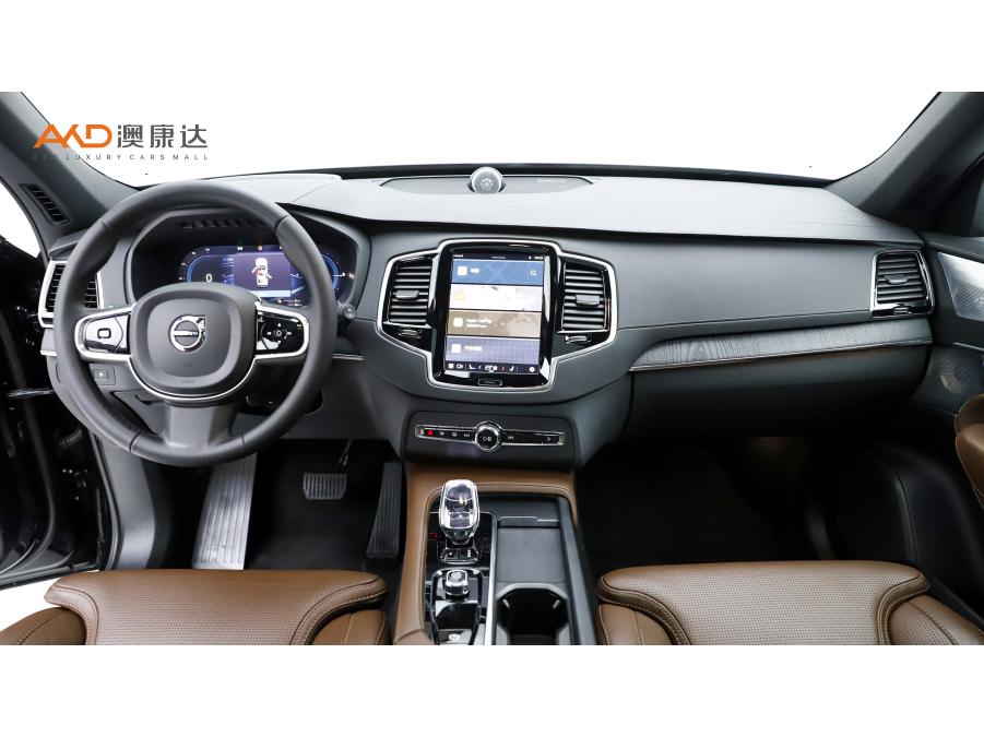 Volvo XC90 PHEV 2024 E T8 Luxury 7 мест