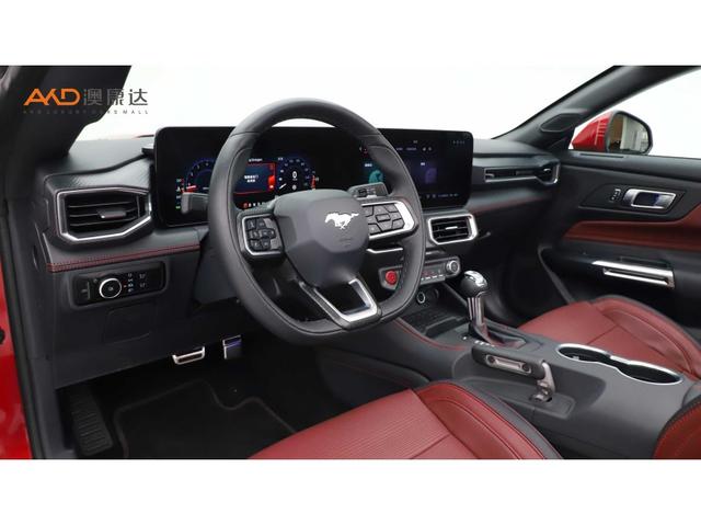 Ford Mustang 2024 2.3 T Eco Boost — фото 7