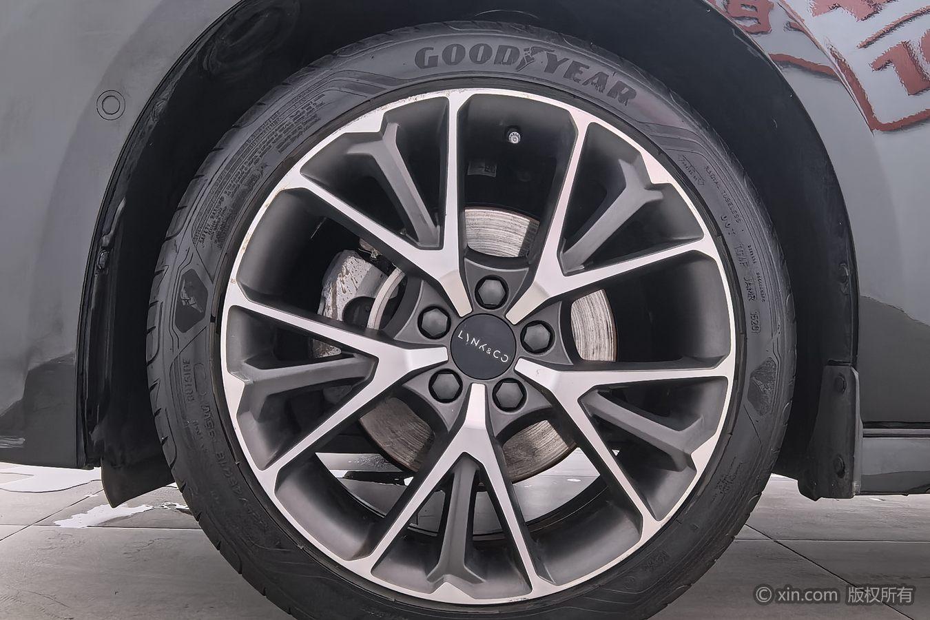 Lynk & Co 03 2019 1.5TD DCT Pro