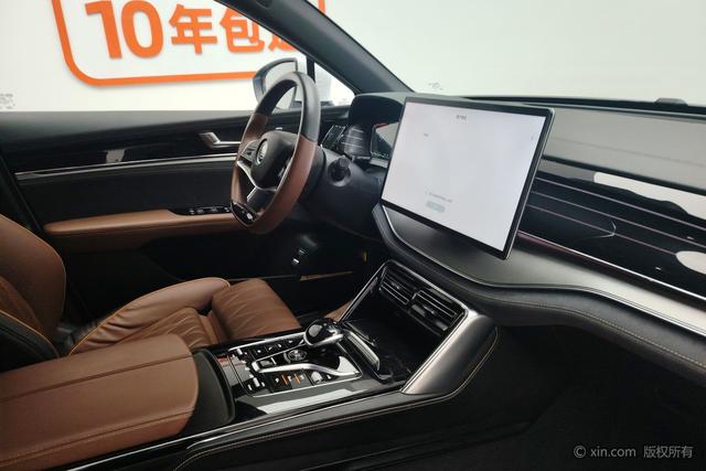 BYD Tang DM id 3810406 из Китая 8