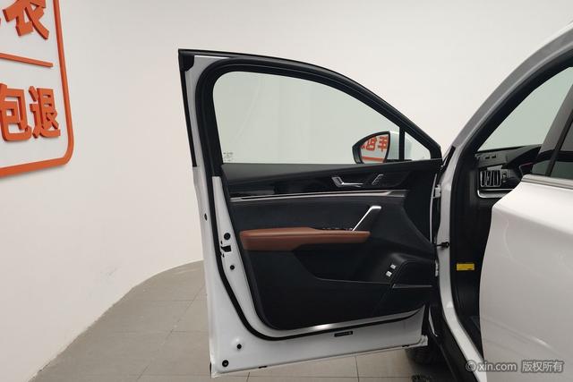 BYD Tang DM id 3810406 из Китая 18