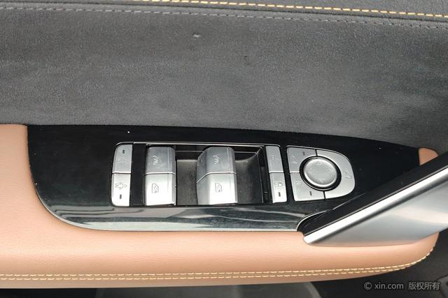 BYD Tang DM id 3810406 из Китая 20