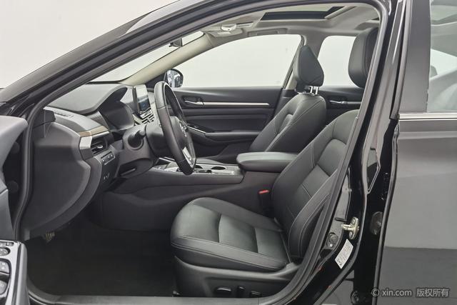 Nissan Teana 2021 2.0 L XL — фото 16