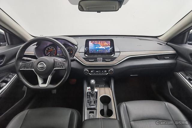 Nissan Teana 2021 2.0 L XL — фото 11