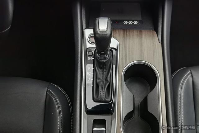 Nissan Teana 2021 2.0 L XL — фото 14