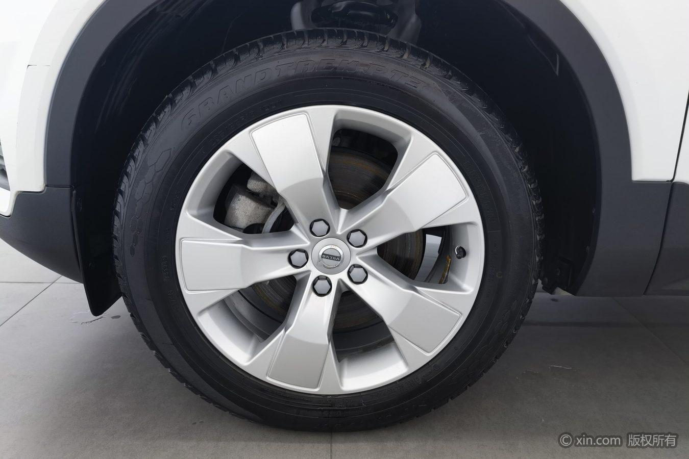 Volvo XC40 2021 T4 Fashion