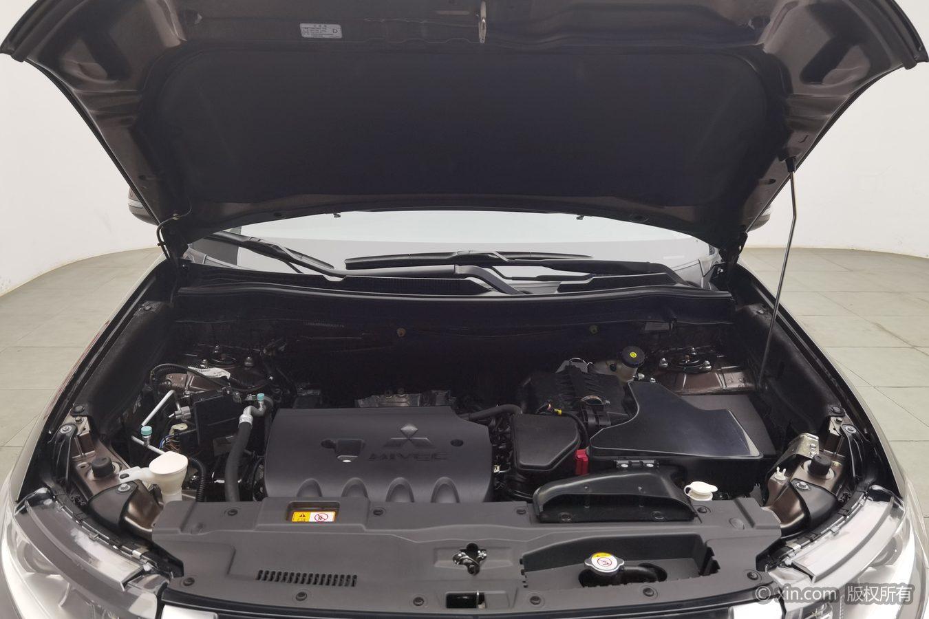 Mitsubishi Outlander 2020 2.0L Enjoy 5 мест