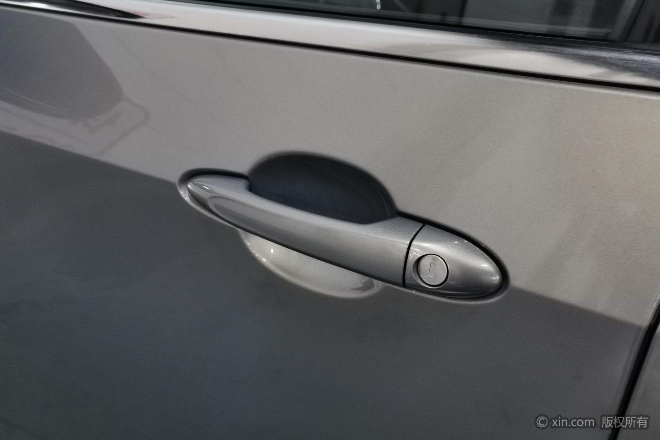 Buick GL6 2019 18T 6 мест Luxury V