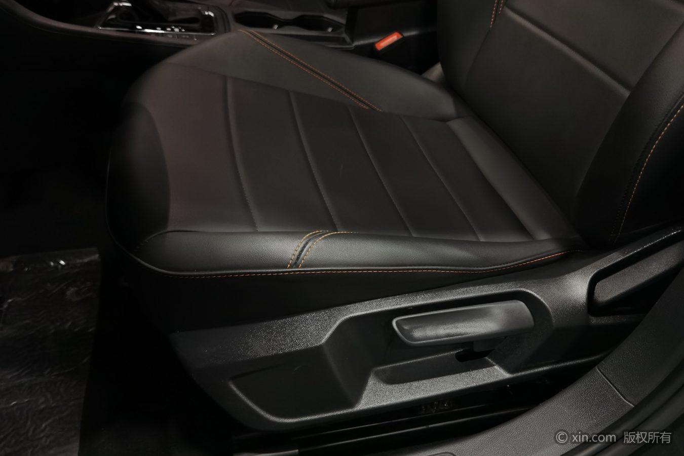 Volkswagen Bora id 4438042 из Китая 10