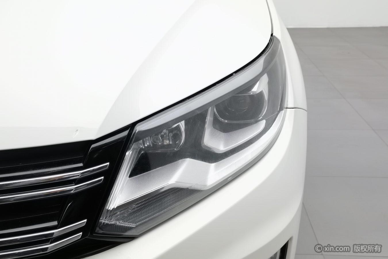 Volkswagen Tiguan 2015 1.8TSI AT Luxury