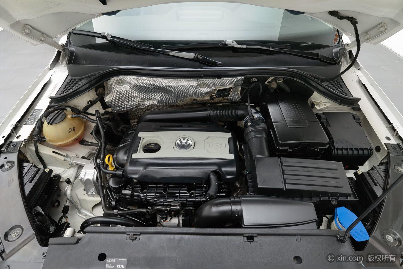 Volkswagen Tiguan 2015 1.8TSI AT Luxury