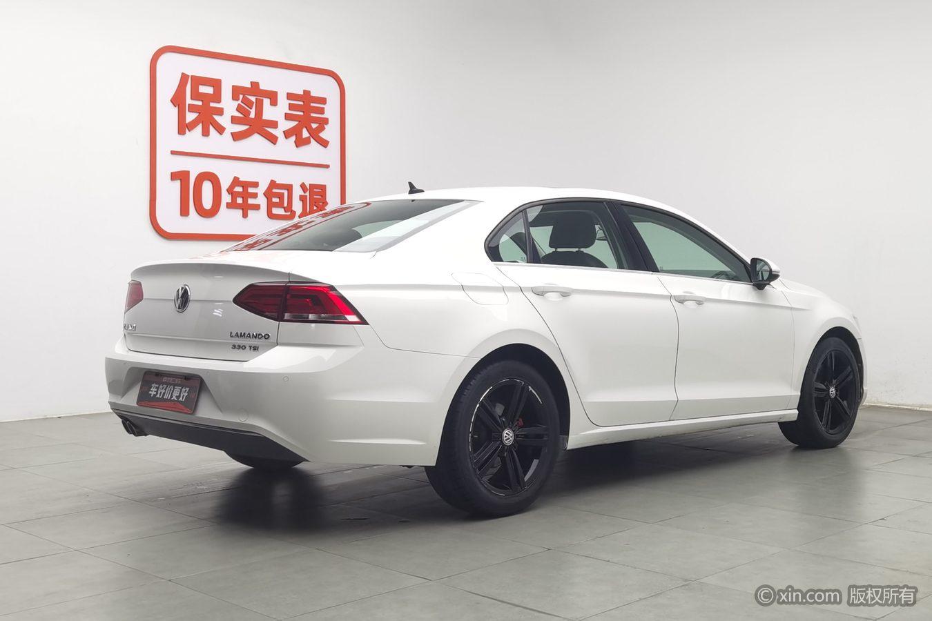 Volkswagen Lamando 2015 330TSI DSG Comfort