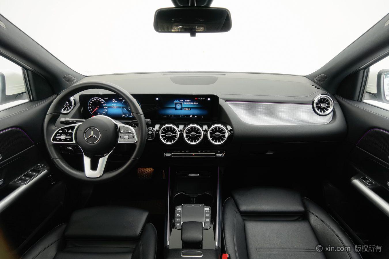 Mercedes-Benz GLA 2020 Белый из Китая, фото 2