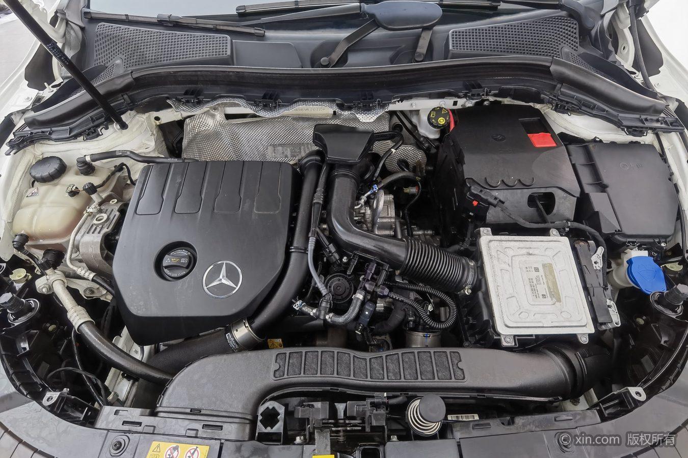 Mercedes-Benz GLA 2020 Белый из Китая, фото 5