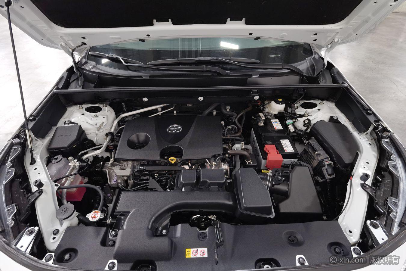 Toyota RAV4 2023 2.0L CVT PLUS