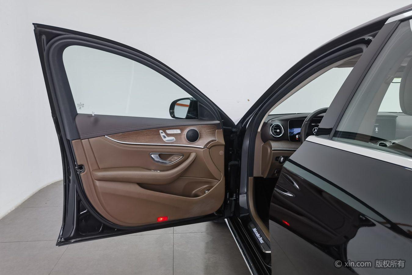 Mercedes-Benz E-class 2021 Черный из Китая