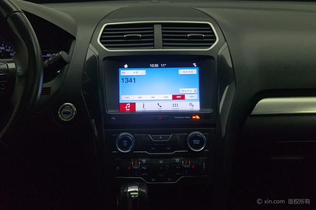 Ford Explorer (imported) 2019 Черный из Китая, фото 6