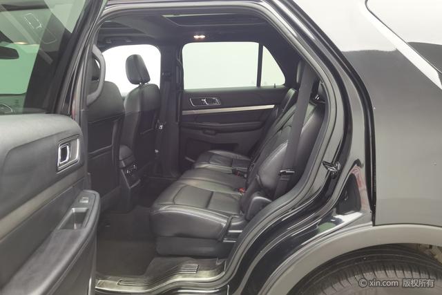 Ford Explorer (imported) id 3804942 из Китая 19