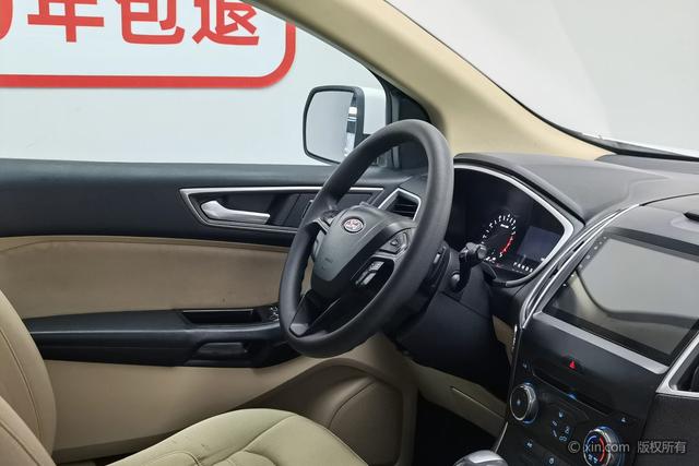 Ford Edge 2015 2.0 T GTDi 2 WD — фото 16
