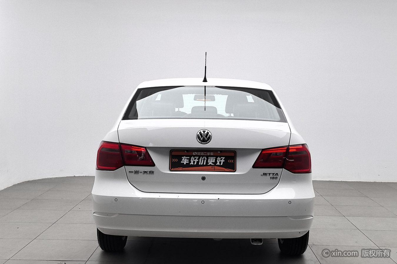 Volkswagen Jetta 2015 1.6L MT Comfort