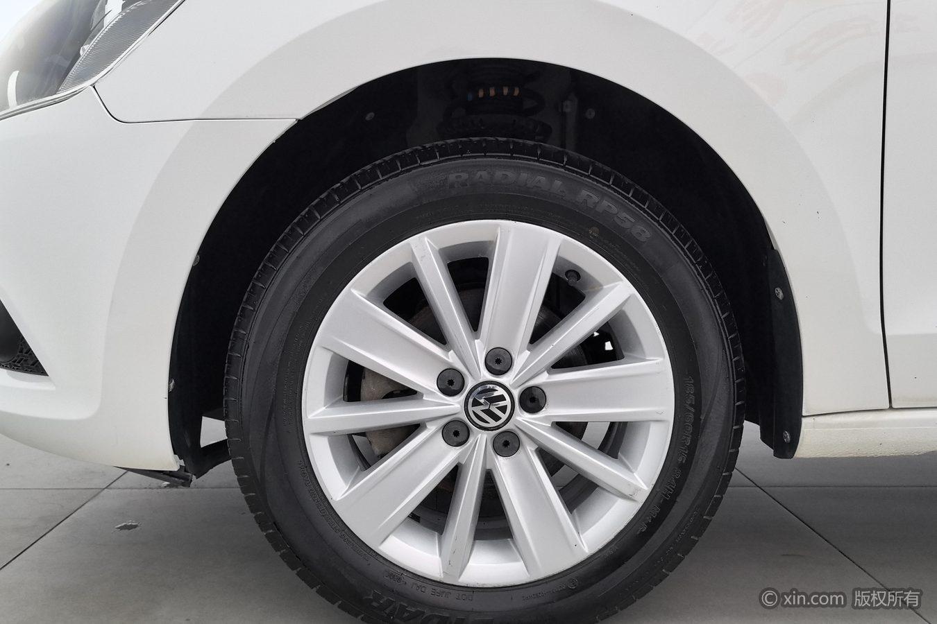 Volkswagen Jetta 2015 1.6L MT Comfort